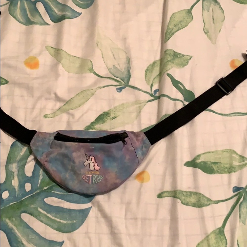 “never get real” fanny pack
